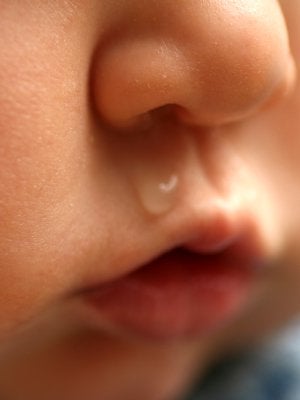 symptom-subpage-12-baby-runny-nose